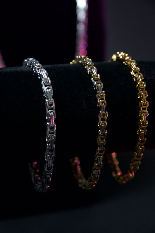 King's chain bracelet